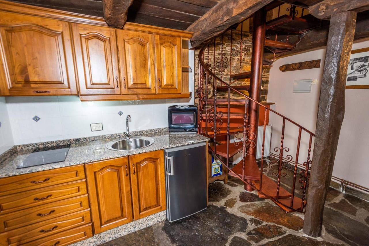 Apartamentos Rurales Casa Riveras Santa Eulalia de Oscos Kültér fotó